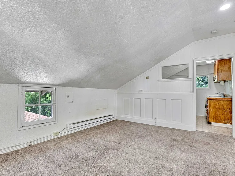 617 Manitou Ave — Photo 23