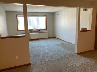 6 N Transit Hill Dr APT 6, Depew, NY 14043