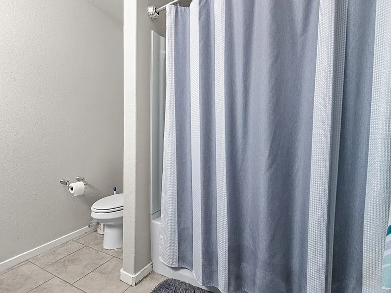9407 Ratliff Ridge Ave — Photo 17