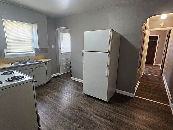 5th image of 2718 Jefferson St #2720
