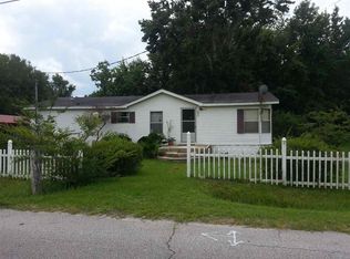 203 E Carter St, Hastings, FL 32145