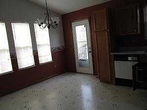 3rd image of 153 Bedinger Ave