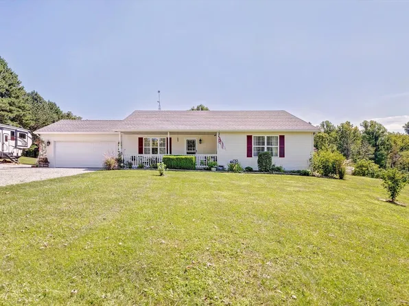 1340 Red Cedar Ln, Spencer, IN 47460