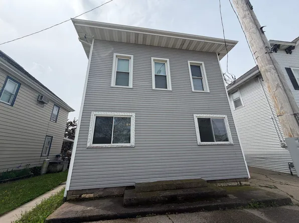 110 S Main St, La Motte, IA 52054