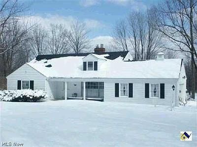 1st image of 133 S Strawberry Ln