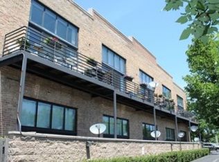 2620 N Clybourn Ave, Chicago, IL 60614
