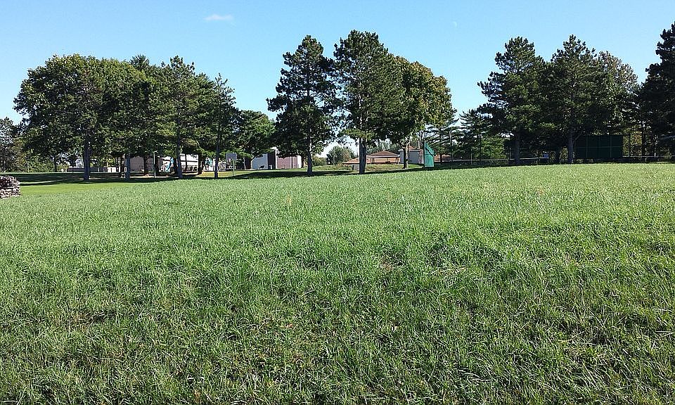1st image of 438 Coldspring Dr