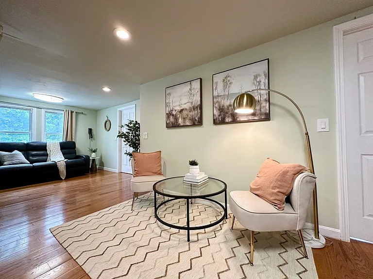 13 Mill St #1 — Photo 6