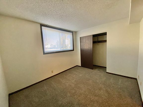 2nd image of 1149 E St #1X1R