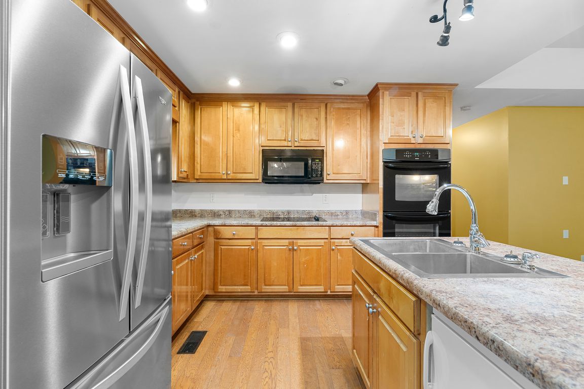 next background image