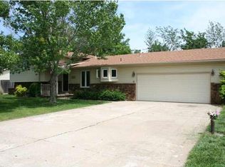 2322 Hazlett St, El Dorado, KS 67042