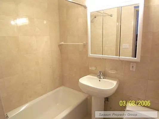 Rented by E Property Group | media 1