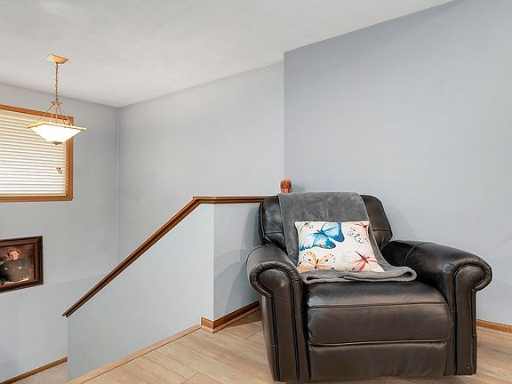 4th image of 5760 Jackies Dr