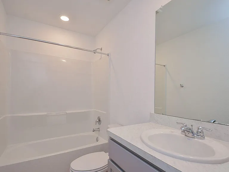 18119 Rockvine Dr — Photo 26