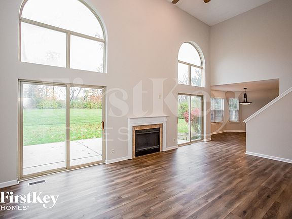 3rd image of 7407 Bancaster Dr