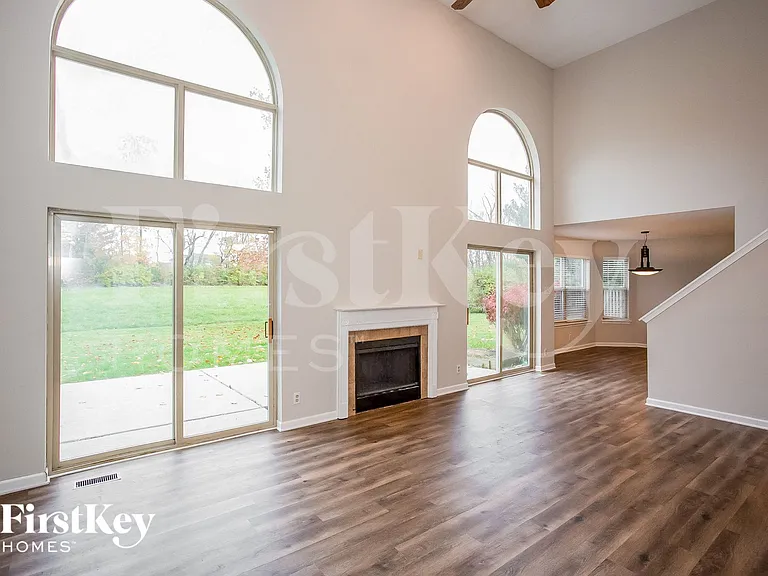 7407 Bancaster Dr — Photo 3