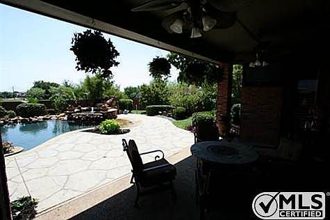 5th image of 232 Harper Ct