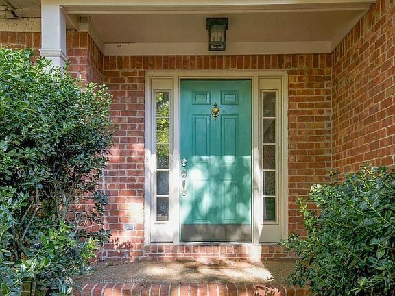 4th image of 2276 Winder Cir