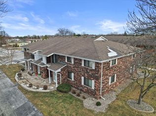 6740 Mariner Dr, Racine, WI 53406