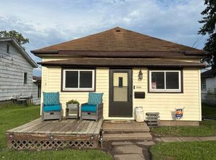 1606 Indiana St, Muscatine, IA 52761