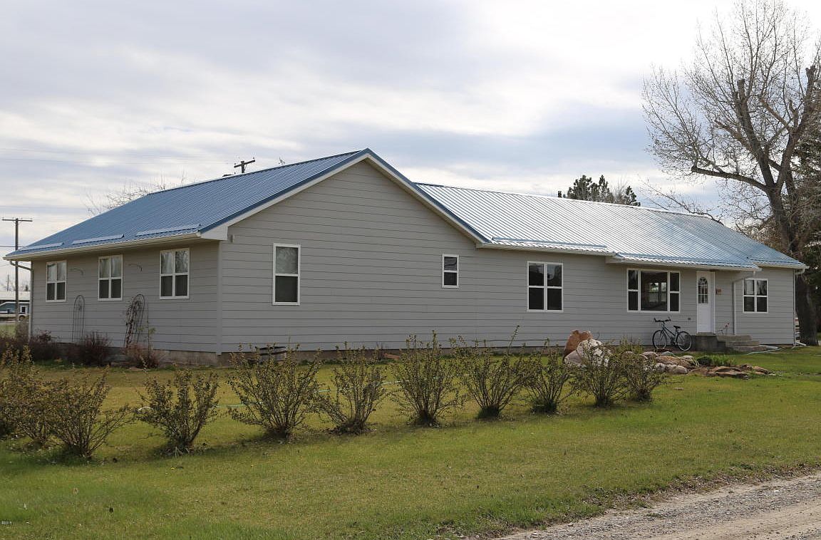 302 Dupuyer Ave, Valier, MT 59486 Zillow