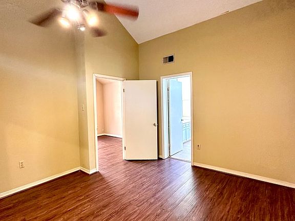 3rd image of 1336 Sharlo Ave