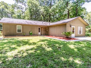 221 Park Ln, Crestview, FL 32536