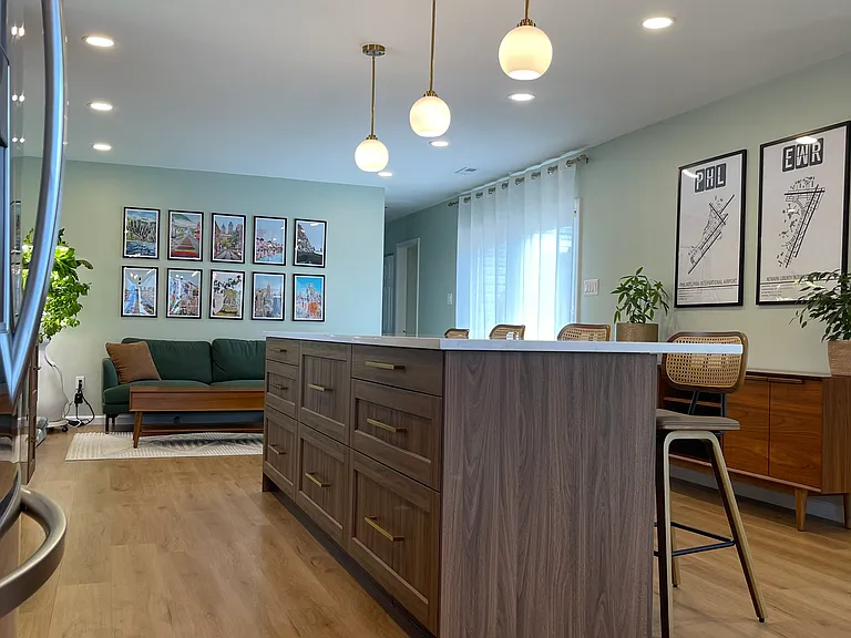 11 Willow Pl — Photo 2