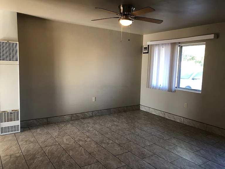 12 Valley View Ave — Photo 3
