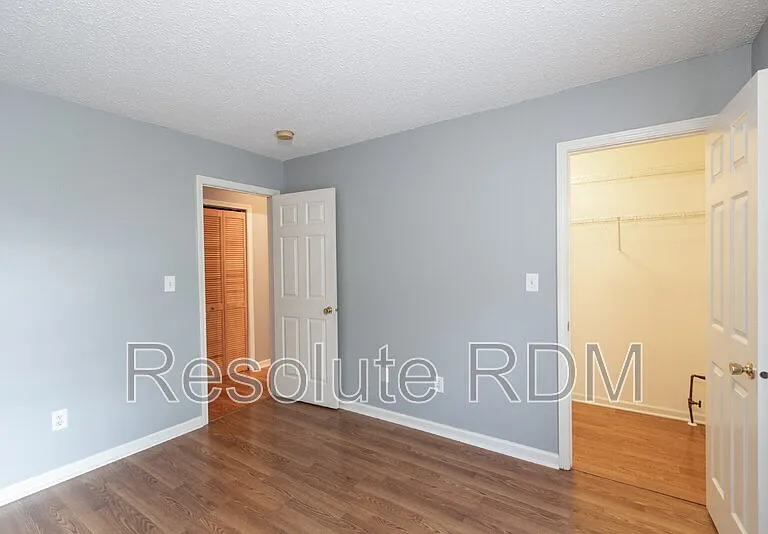11968 Locus Ln — Photo 20