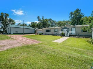 23809 470th Ave, Colman, SD 57017