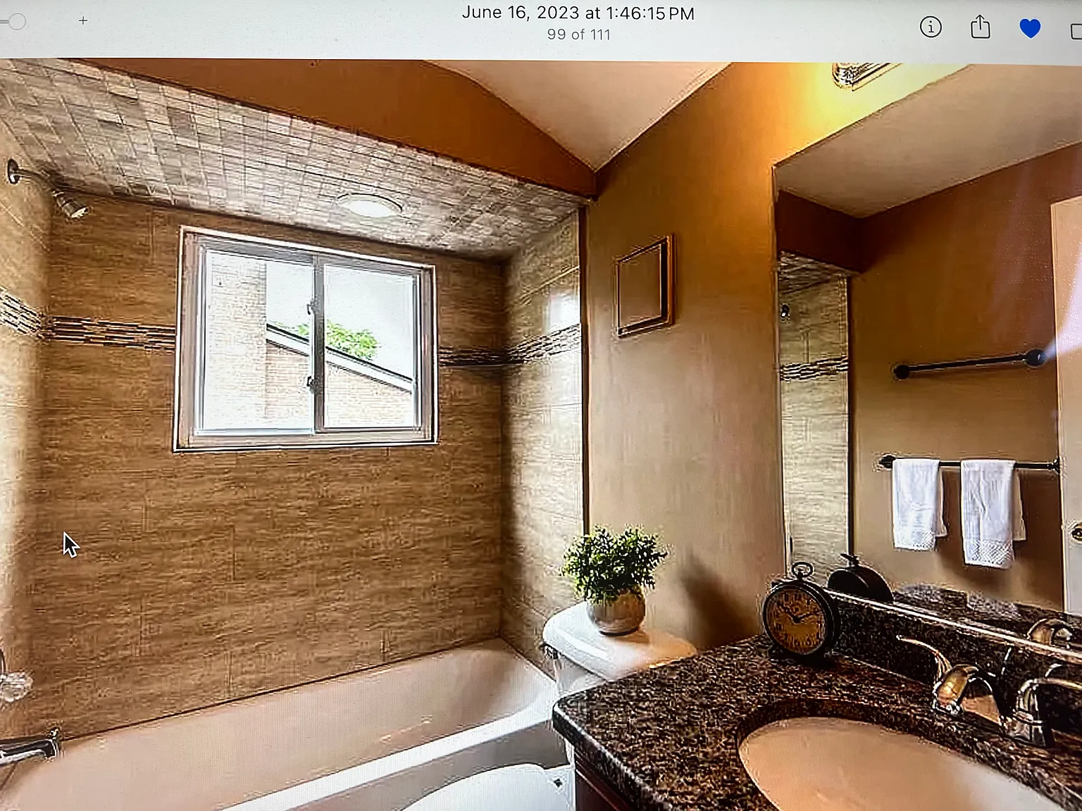 3 bed, 1750 sqft, $2,400 — Photo 3