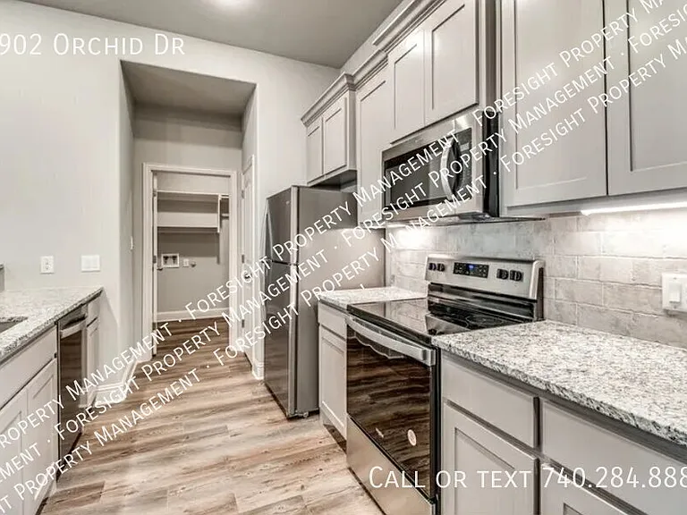 2902 Orchid Dr — Photo 8