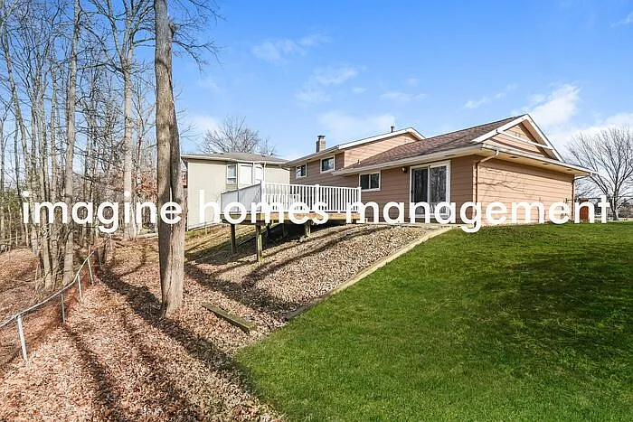 15614 Creekwood Ln — Photo 16