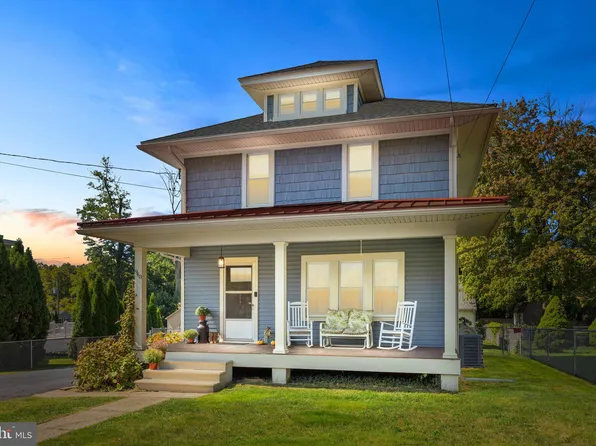 940 Neshaminy St, Langhorne, PA 19047