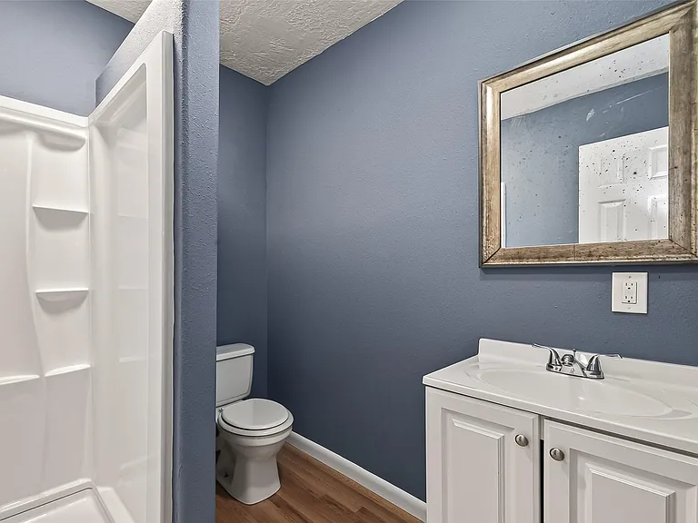 216 Burr St — Photo 9