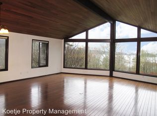 5020 Bakerview Rd, Oak Harbor, WA 98277