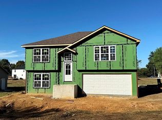 1710 S Jackson St, El Dorado Springs, MO 64744