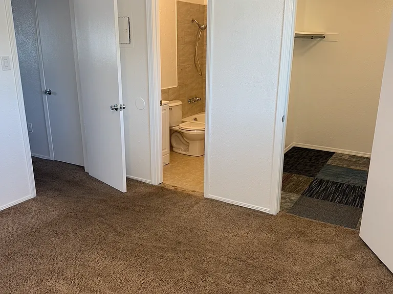 501 Columbia Dr SE #24 — Photo 6