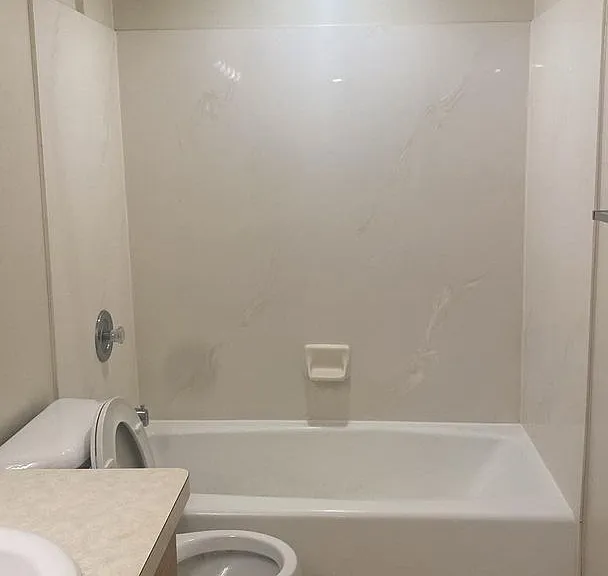 650 N 500 W #204 — Photo 21