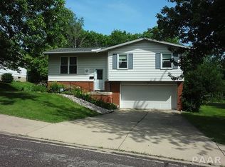 6240 N Hamilton Rd, Peoria, IL 61614