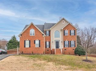 112 Point Hollow Pl, Richmond, VA 23227