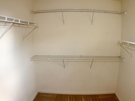 4th image of 2786 Red Vista Ct