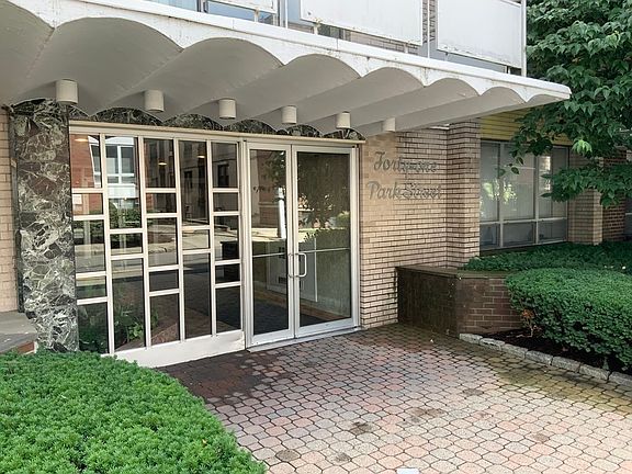 5th image of 41 Park St APT 101