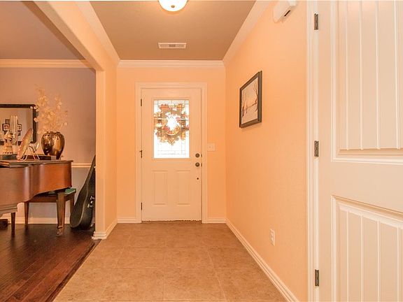 3rd image of 771 W Partridge Dr