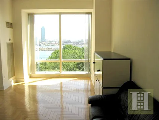 Rented by Halstead Real Estate | media 3