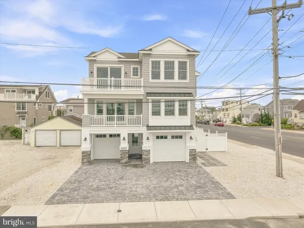 8901 Long Beach Blvd, Brant Beach, NJ 08008