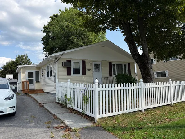 146 7th St, Leominster, MA 01453