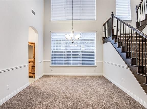 5th image of 219 Waterview Ct