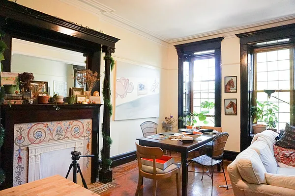 Rented by Delta Commercial Real Estate | media 1